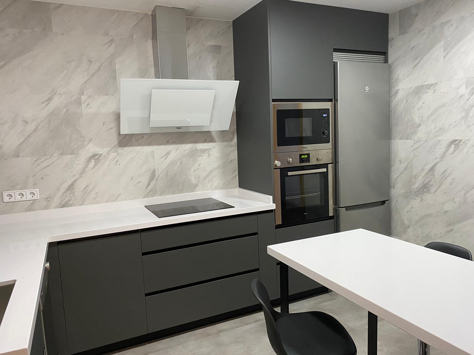 REFORMA DE COCINA CON TAURO WALLS